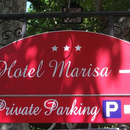 Hotel Marisa Альбенга Экстерьер фото